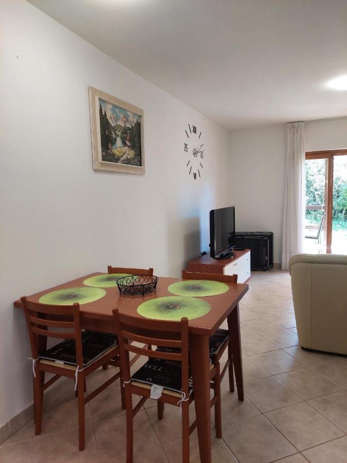 Fortuna Apartment Tar-Vabriga Exteriér fotografie