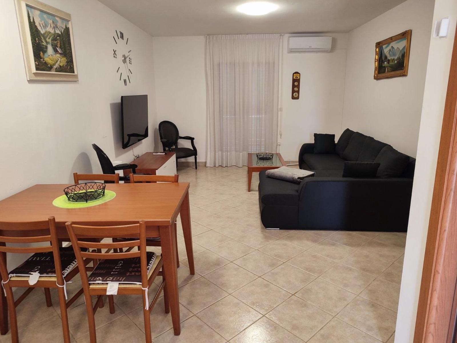 Fortuna Apartment Tar-Vabriga Exteriér fotografie